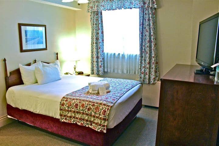Room 16 of 55