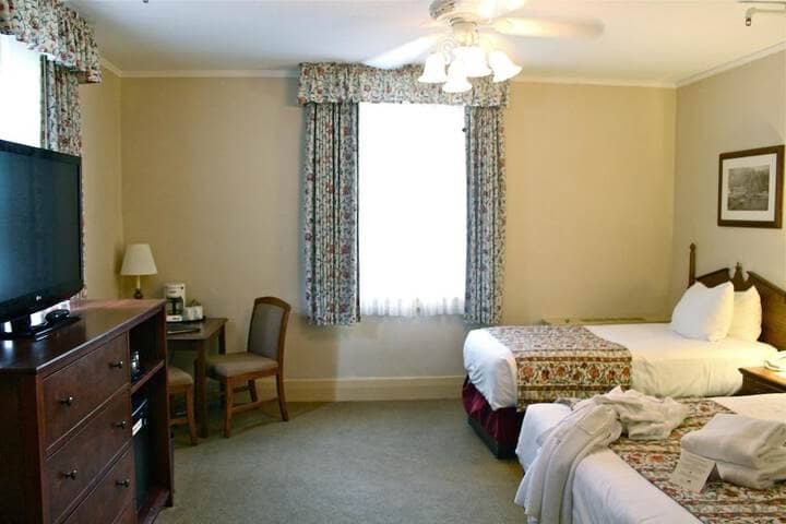 Room 11 of 55